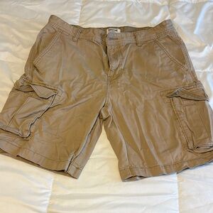 Signature by Levi Strauss Men's Tan Cargo Shorts SIZE 34